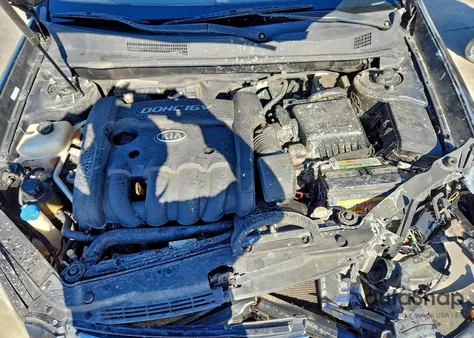 2008 Kia Optima Lx z USA, uszkodzony, nr VIN KNAGE123085176961